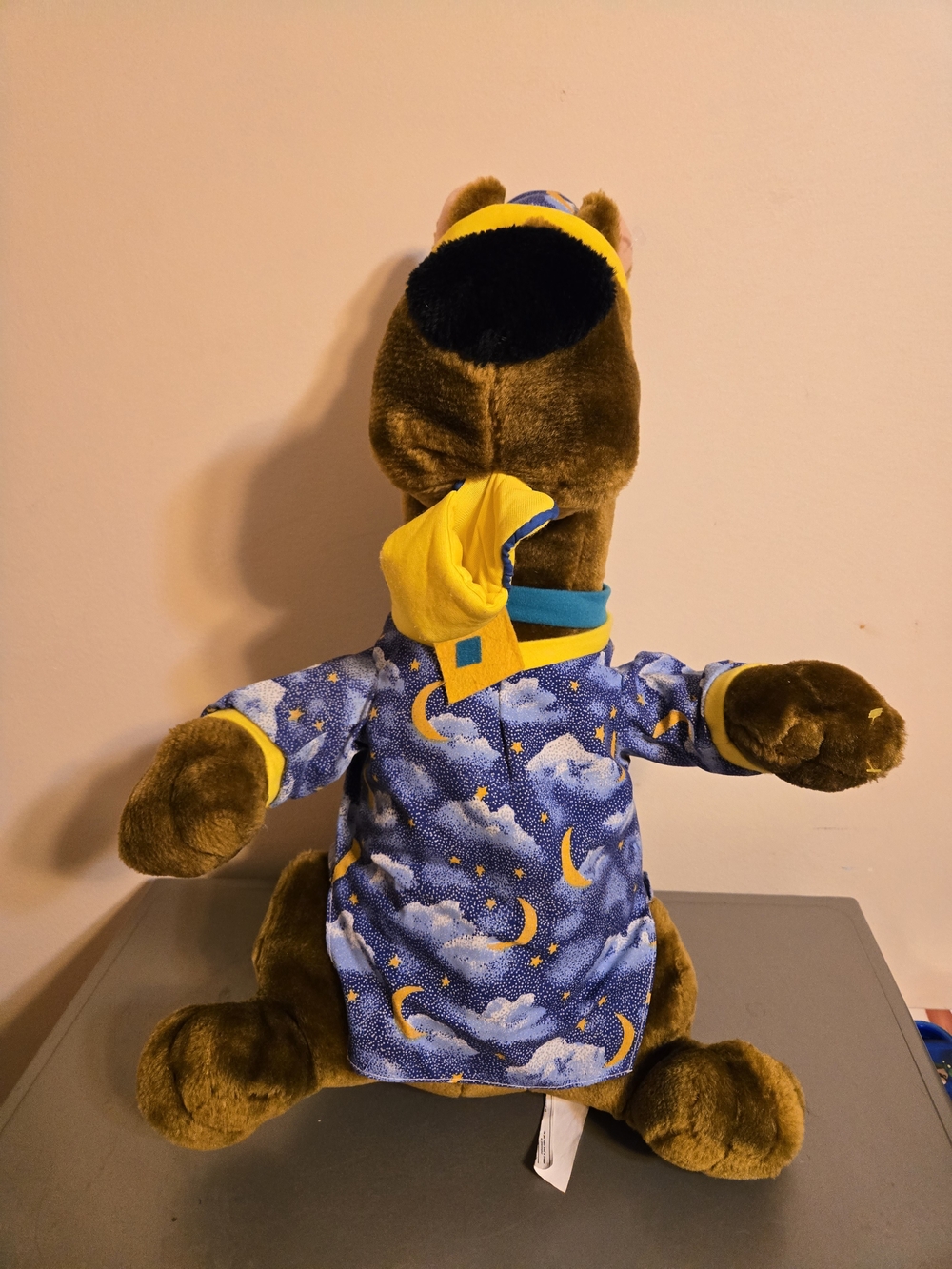 Vintage 1998 Cartoon Network Scooby-Doo Bedtime Scooby 20" Plush Toy